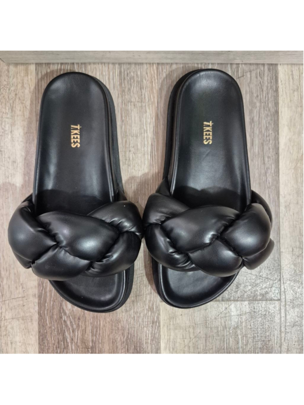 Women's TKEES Black Padded Braided Slide Sandals Size 9 - Picture 2 of 11